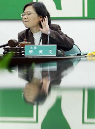 �M�D��ץ�����M(j��n)�h��ϯ��Ӣ�ĵ����˱��� (4)