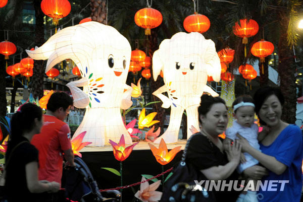 10��2���������ھS���������@�ʟ���������Ӱ��