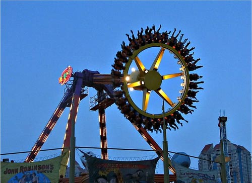 ϲӍ���ɹ�(ji��)�ϲ� �g��(l��)������ʮ��Ůʿ���M(f��i)(�D)